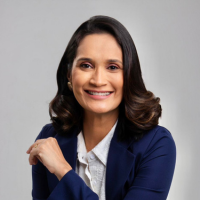 Dra. Valquíria Falcão